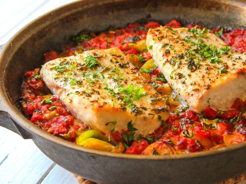 Fennel Mahi Mahi with Leeks and Italian Tomatoes - Rumi Spice